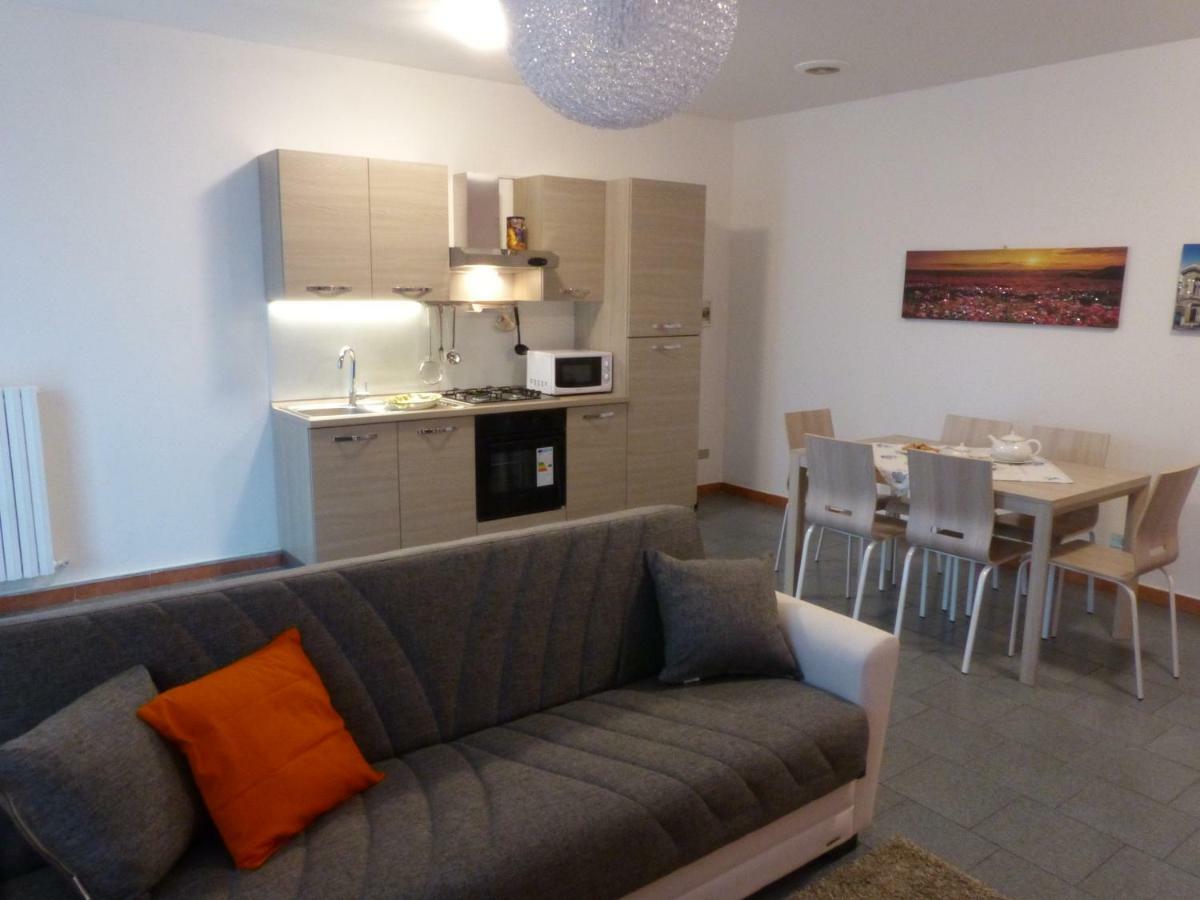 דירות Albiate Casa Di Roberta מראה חיצוני תמונה